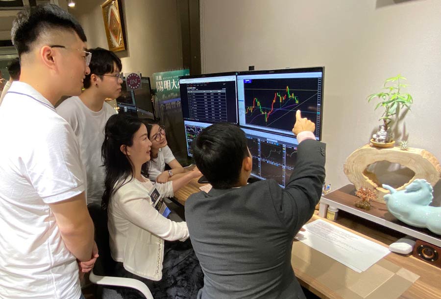 Interview with Yuan Tsui_7.jpg